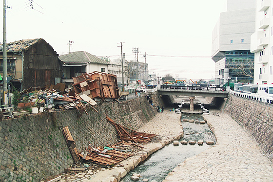 都賀川