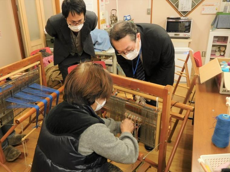 さをり織り見学